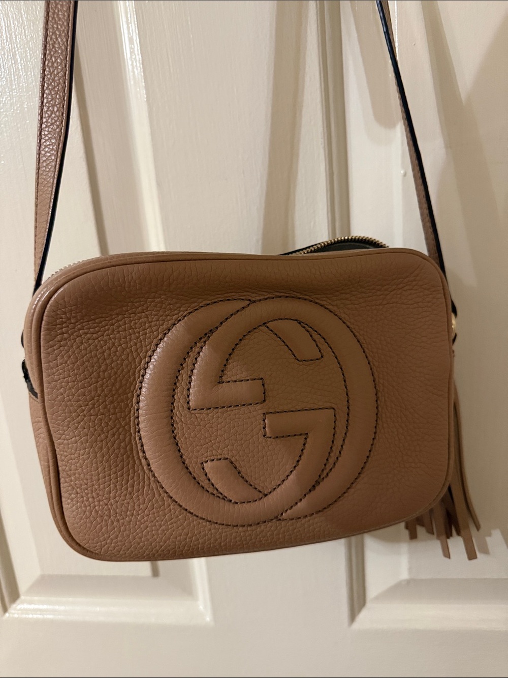 Gucci Tan Pebbled Leather Crossbody with Interlocking G